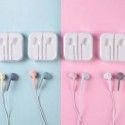 New a-006 two color earphone 3.5 high bass music mobile phone voice earplug in ear wired earphone