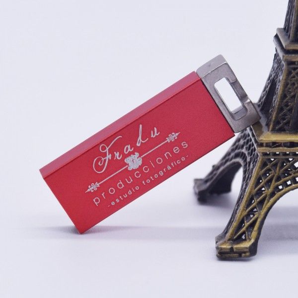 Mini Metal creative U-disk customized Keychain metal right angle U-disk logo laser engraving U-disk