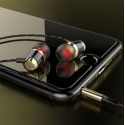Metal earphone wire controlled subwoofer mobile phone computer earphone in ear earphone earplug general wholesale