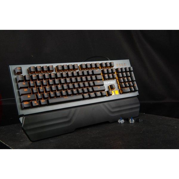 Customized USB pluggable green shaft handle semi mechanical game keyboard metal keyboard 
